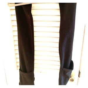 Black fleece heated scarf